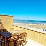 Beach House * Lavra