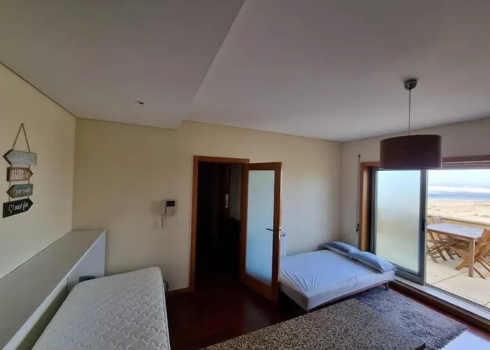 Apartment Beach House Lavra