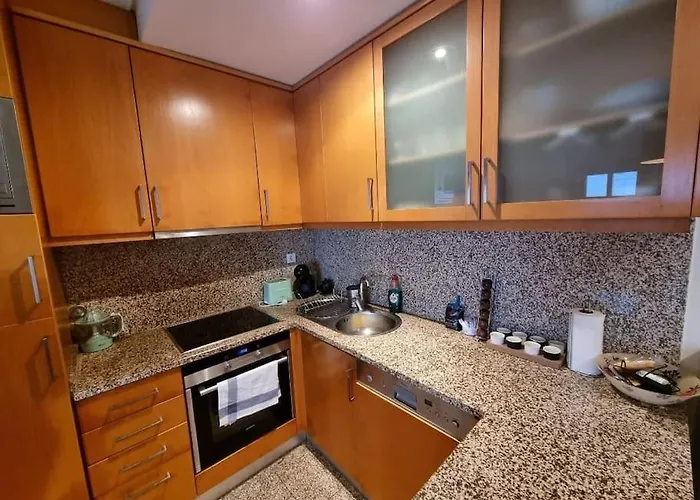 Beach House لافرا